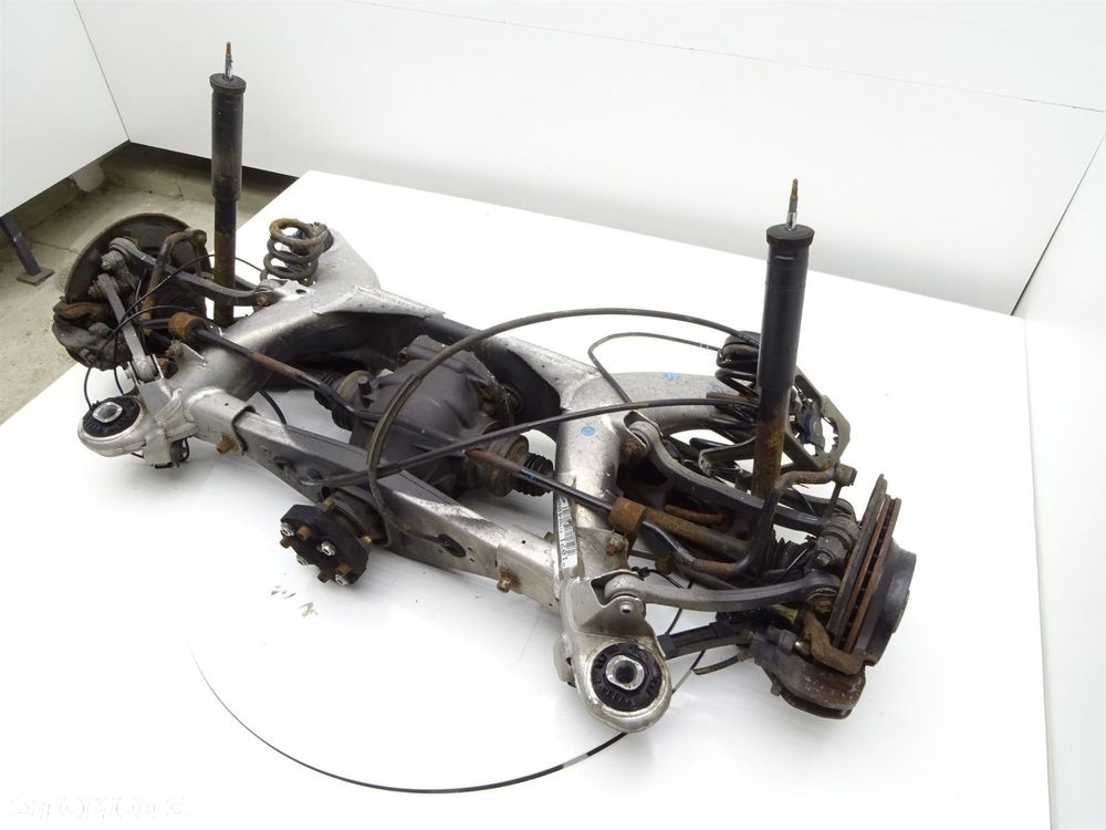 Zawieszenie tył tylne kompletne dyferencjał 2190400 mercedes cls w219 3.0 - 7