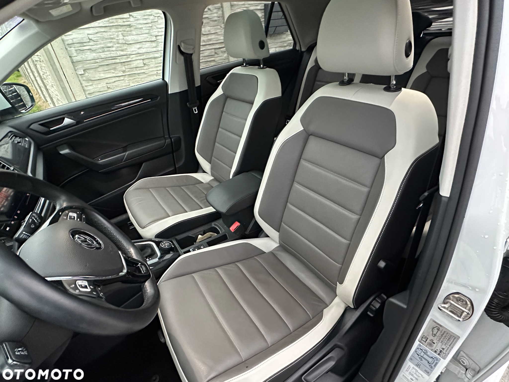 Volkswagen T-Roc 2.0 TSI 4Motion Premium DSG - 35