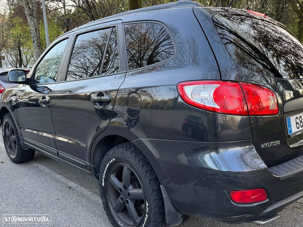 Hyundai Santa Fe 2.2 CRDi 7Wagon Sport - 4