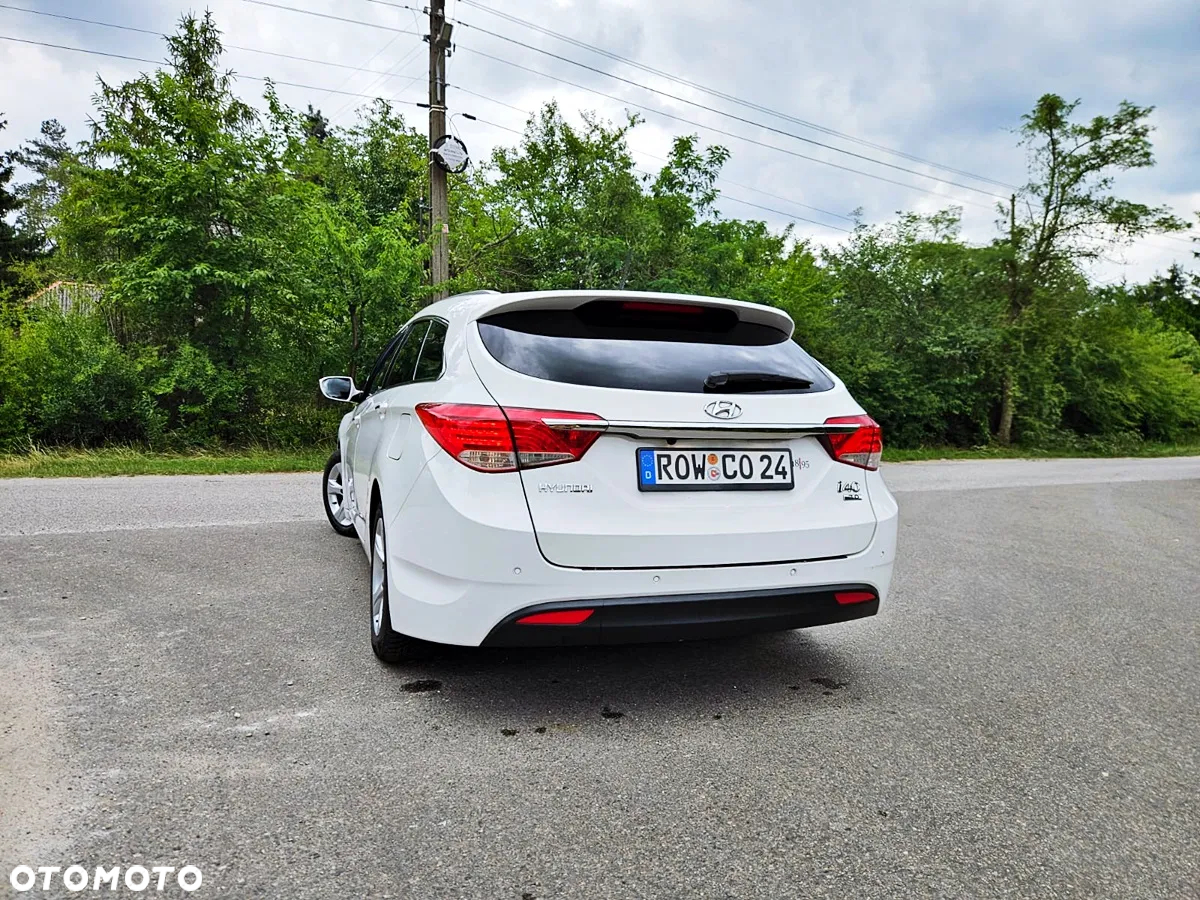 Hyundai i40 i40cw 2.0 Premium - 13