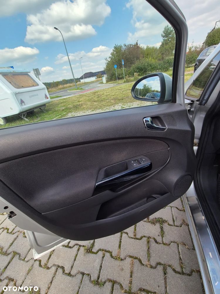 Opel Corsa - 11