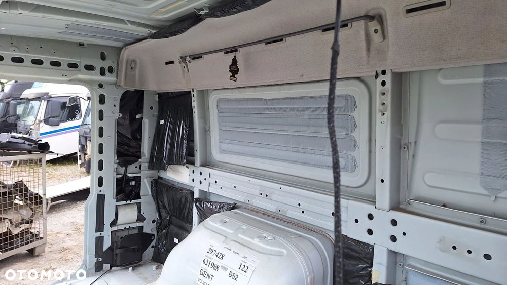 VOLVO FM KABINA NISKA / KRÓTKA - 5