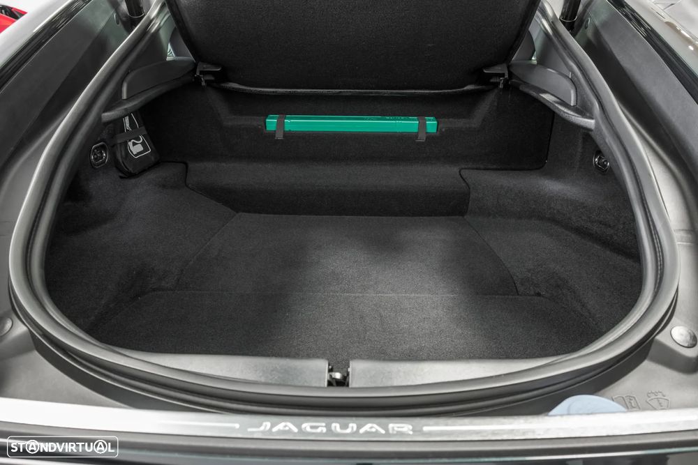 Jaguar F-Type 3.0 V6 S/C S Auto - 38