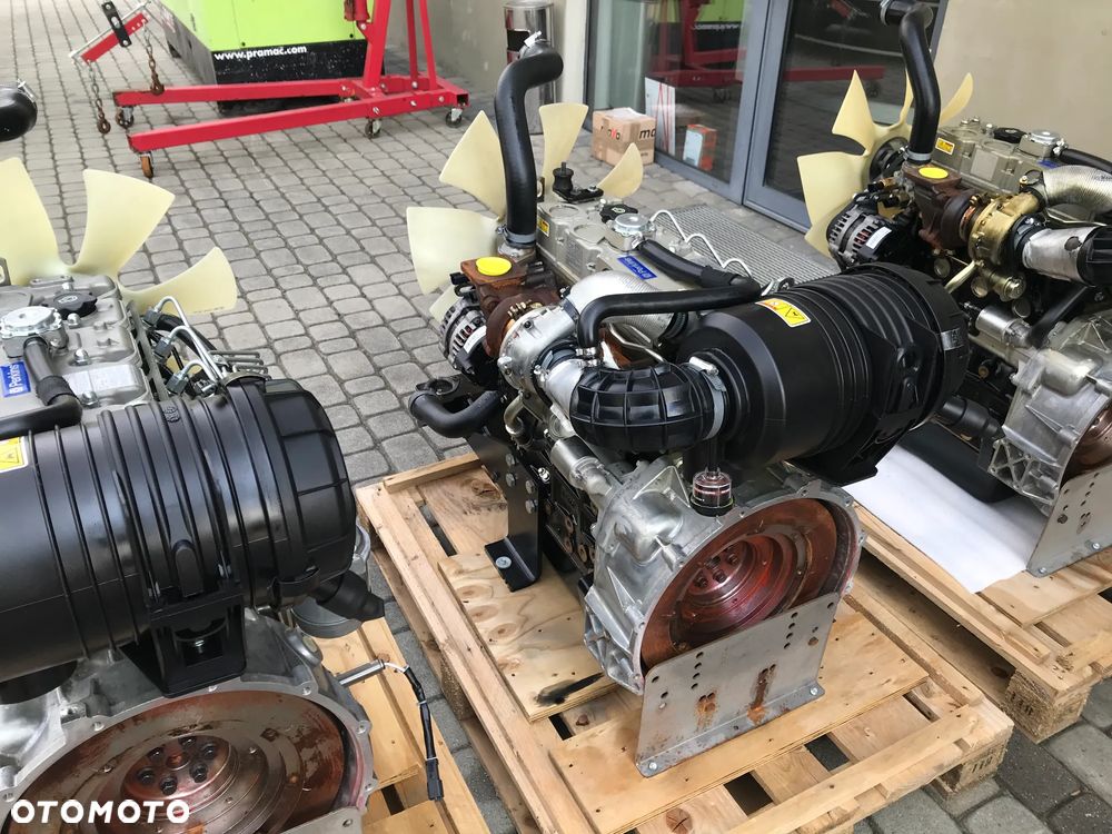 SILNIK Perkins 404D-22T 404D 22T 33.3kW 18900netto - 5