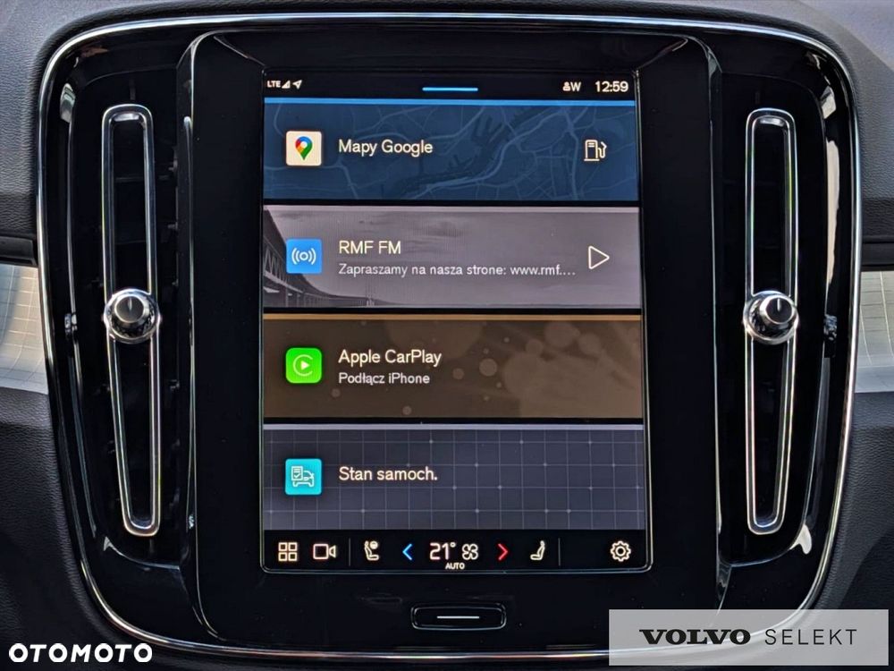 Volvo XC 40 - 18