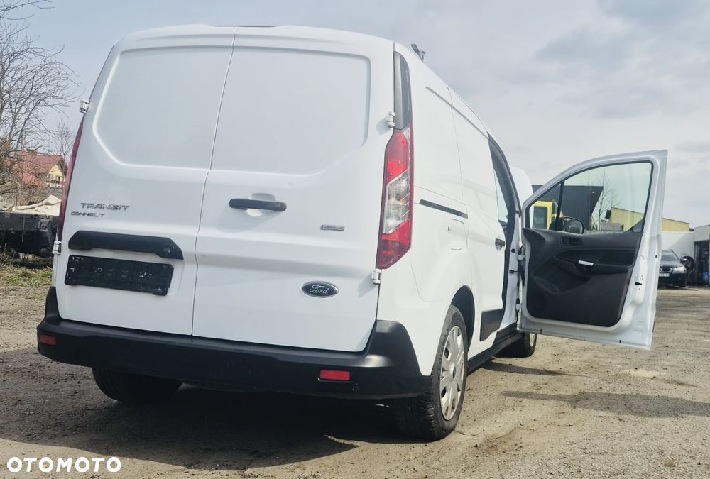 Ford Transit Connect - 20