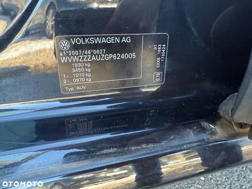 Volkswagen Golf 1.6 TDI BlueMotion Technology Lounge - 30