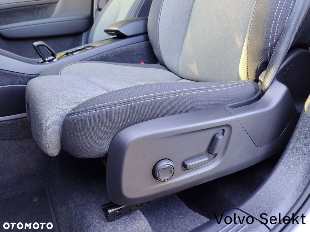 Volvo XC 40 - 22