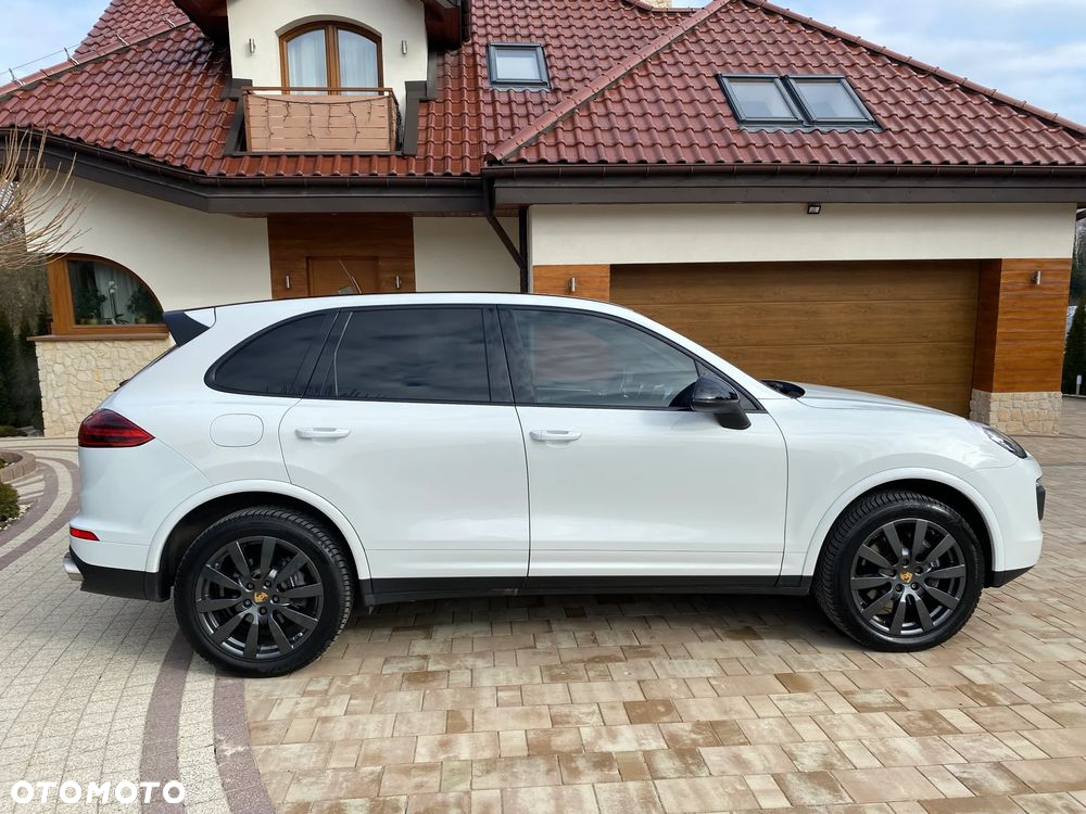 Porsche Cayenne Platinum Edition - 6