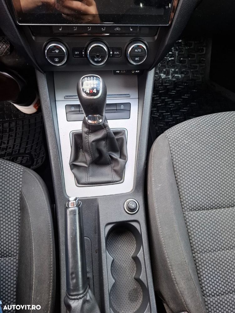 Skoda Octavia 2.0 TDI 4X4 Ambition - 17