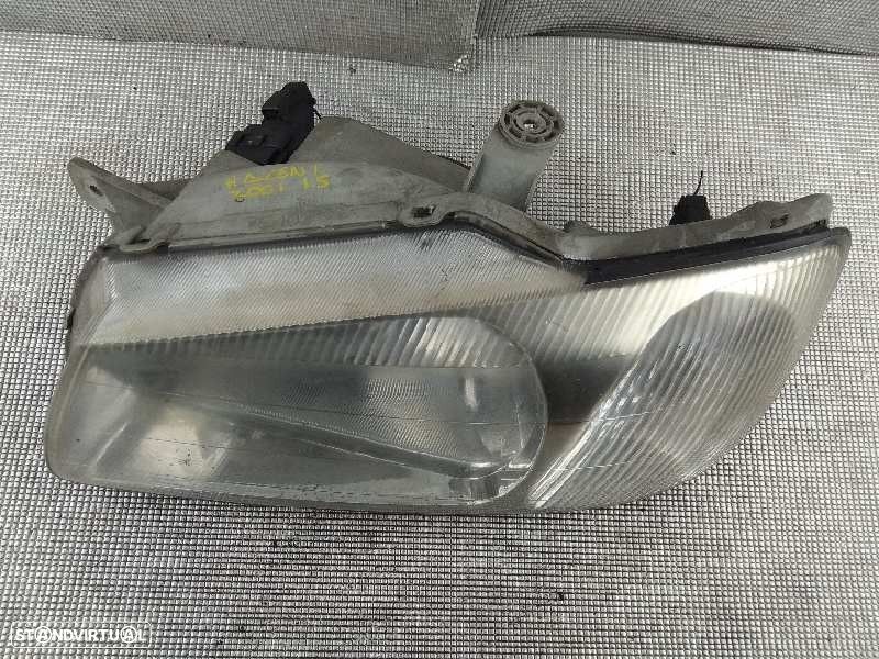 FAROL ESQUERDO HYUNDAI ACCENT II 2001 - 1