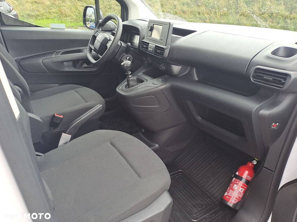 Toyota PROACE CITY - 26