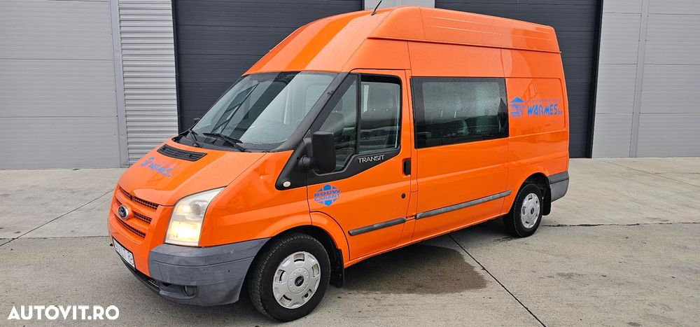 Ford Transit Turneo - 1