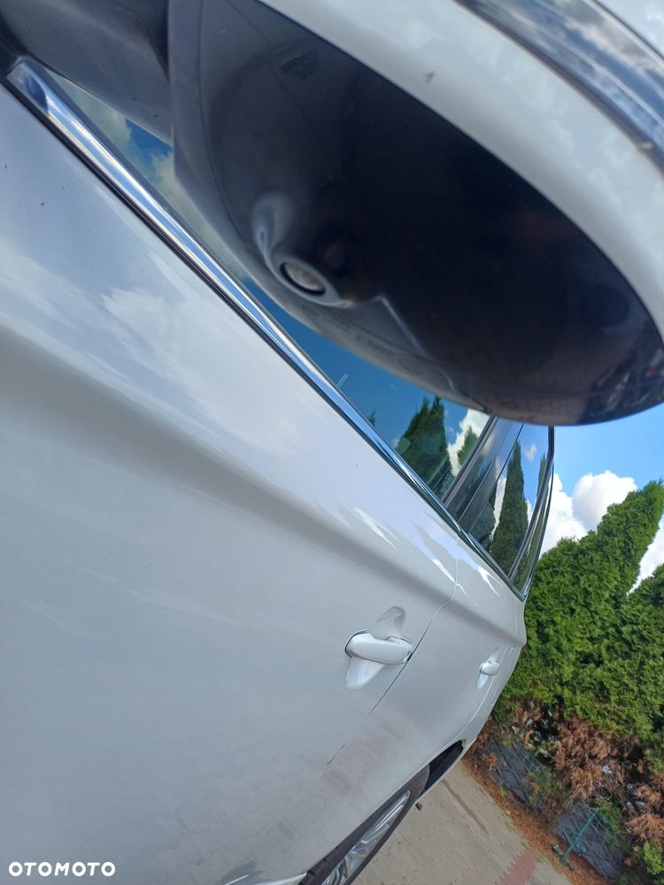 Mitsubishi Outlander 2.4 4WD Diamant+ - 21