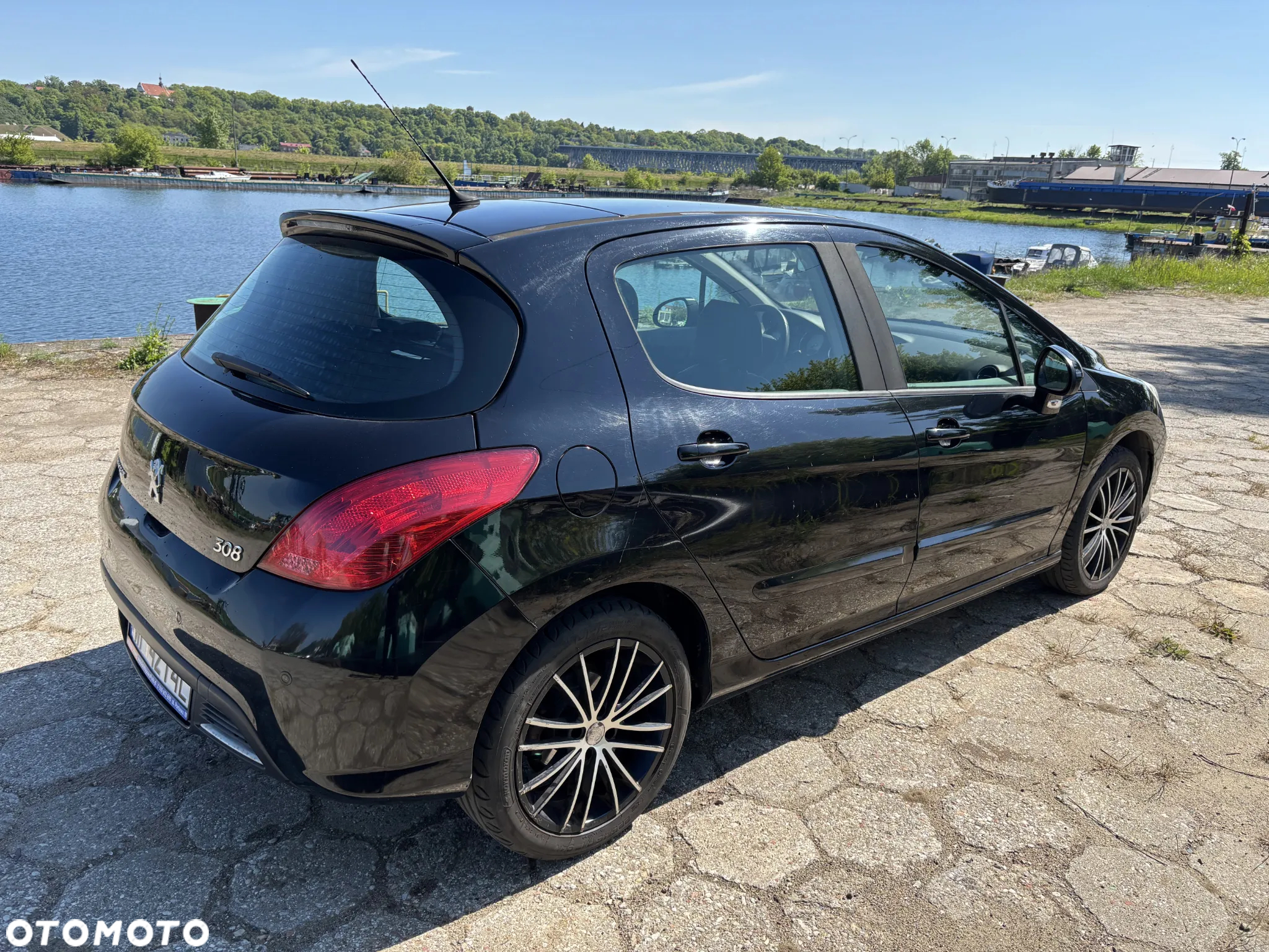 Peugeot 308 1.6 Premium Plus - 3
