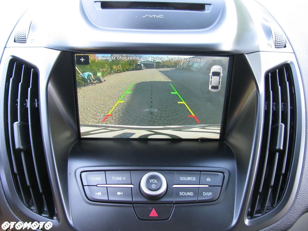 Ford Kuga 1.5 EcoBoost 2x4 Trend - 22