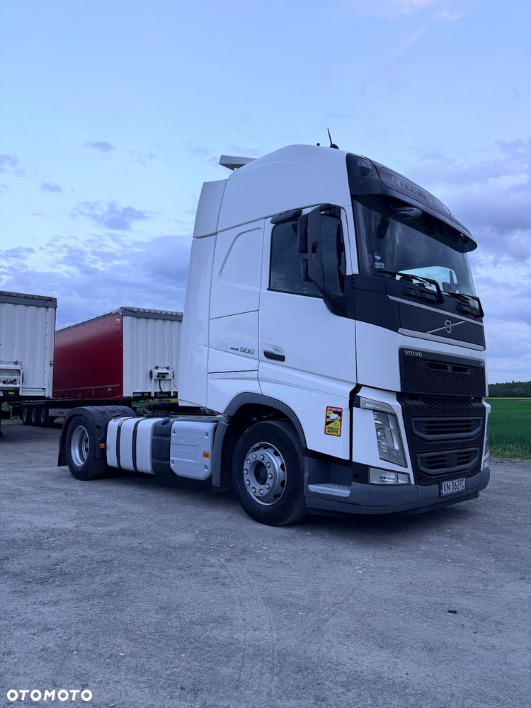Volvo FH - 1
