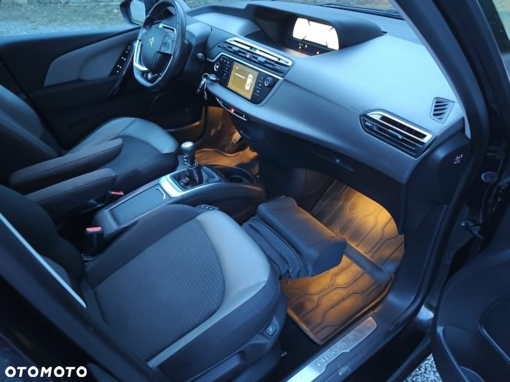 Citroën C4 Picasso - 12