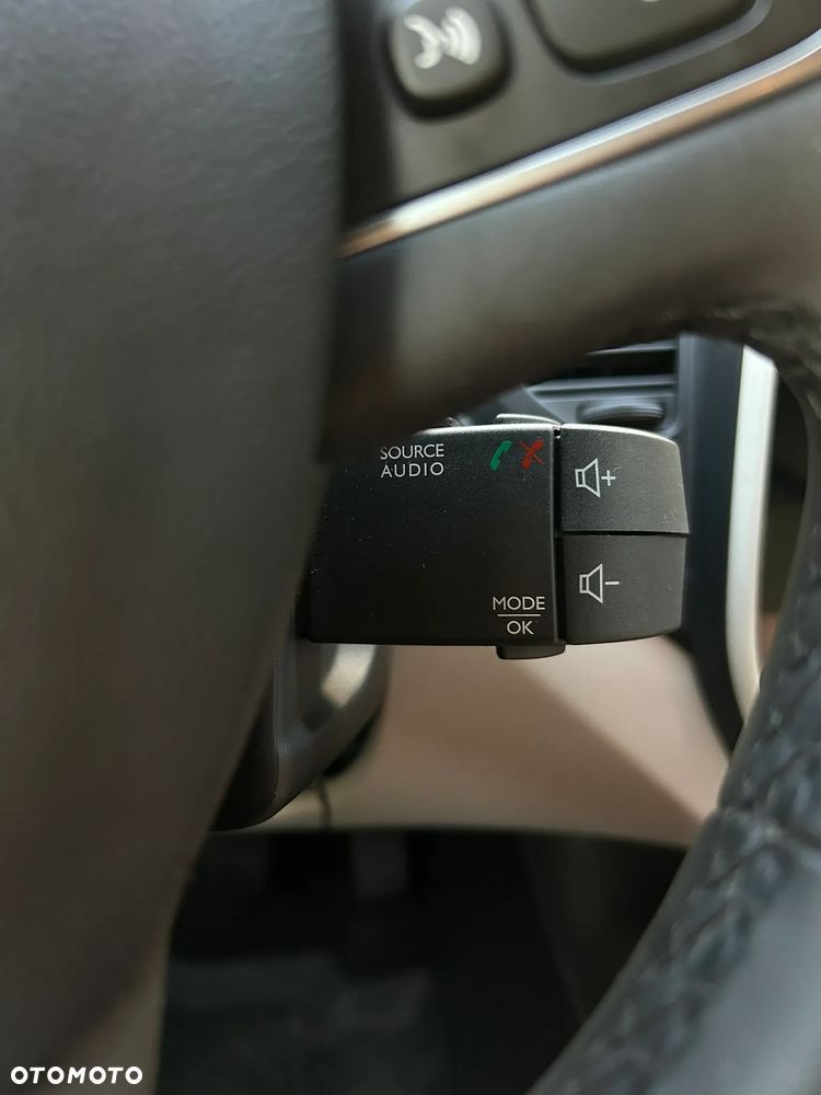Renault Captur 0.9 Energy TCe Zen EU6 - 21