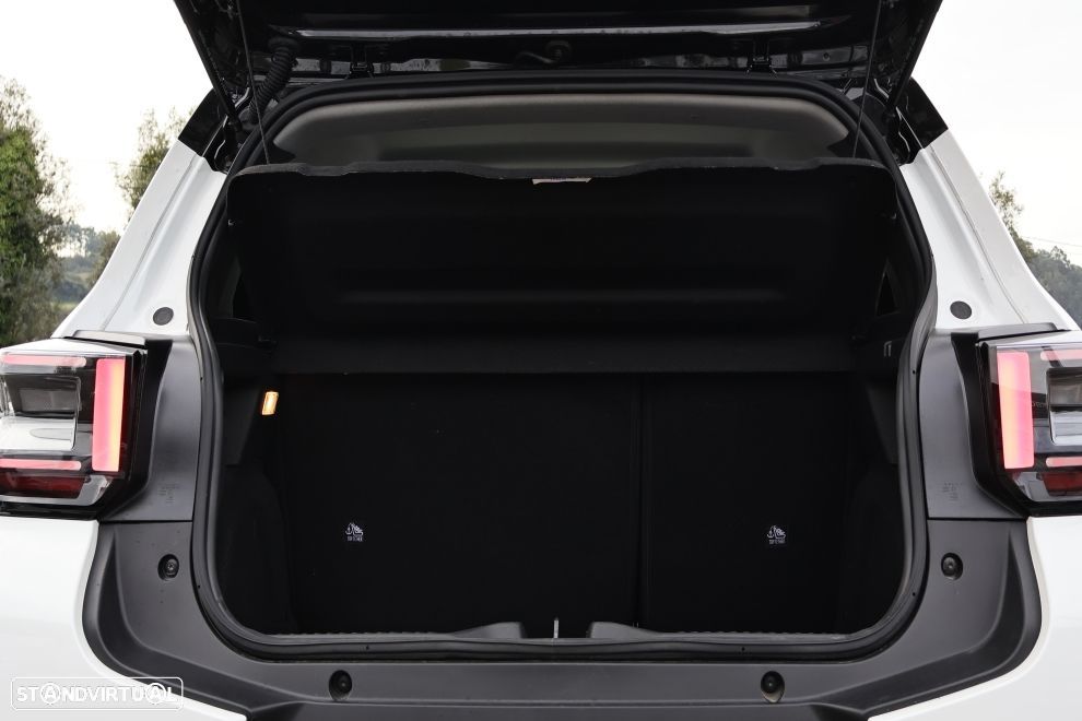 Citroën e-C3 44 kWh Autonomia Conforto Max - 19