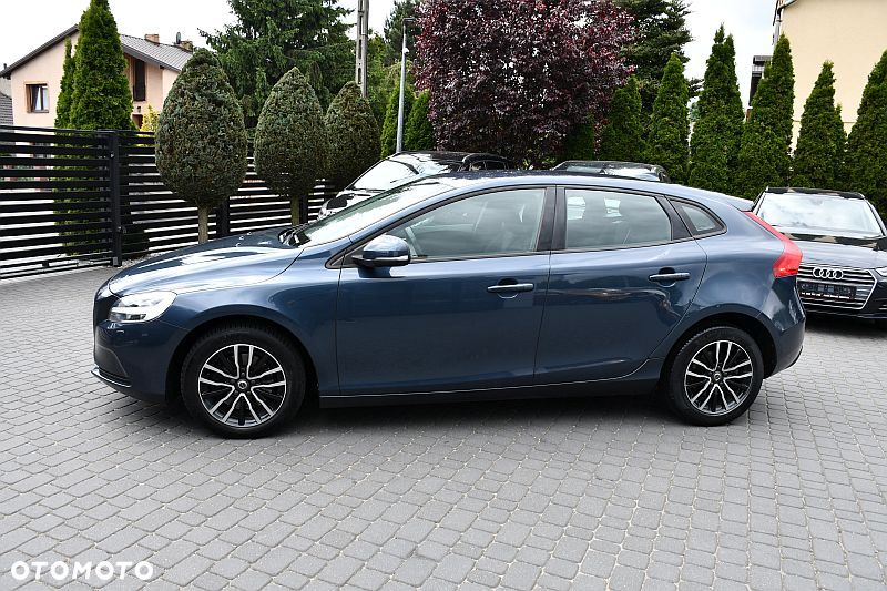 Volvo V40 T2 Drive-E Momentum - 27