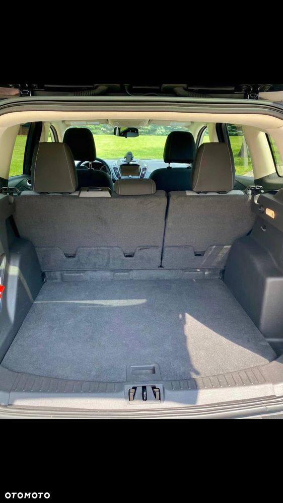 Ford Escape 2.0 EcoBoost AWD Titanium - 14