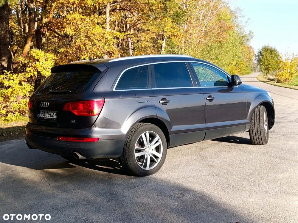 Audi Q7 2007 photo 3