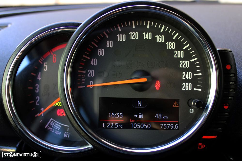 MINI Clubman Cooper D - 32