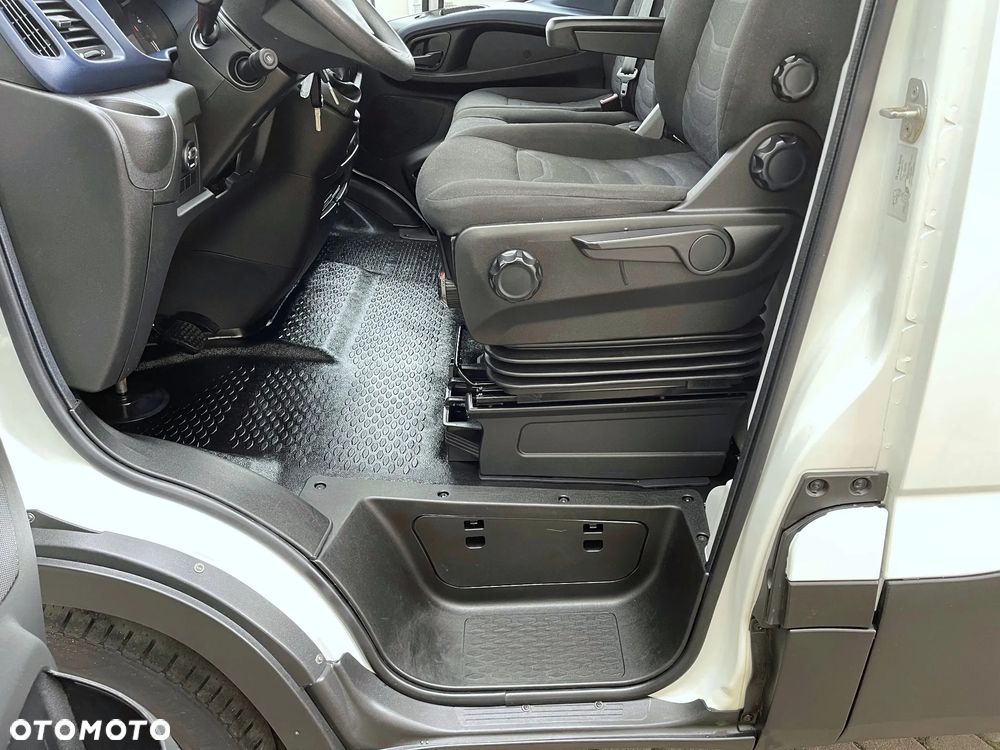 Iveco Daily 3,0 L3H2 Chłodnia Mroźnia - 23
