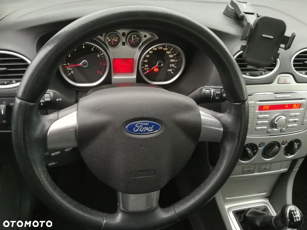 Ford Focus 1.8 Connection - 14