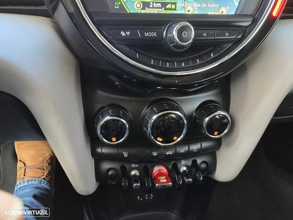 MINI 3 Portas Cooper D - 20