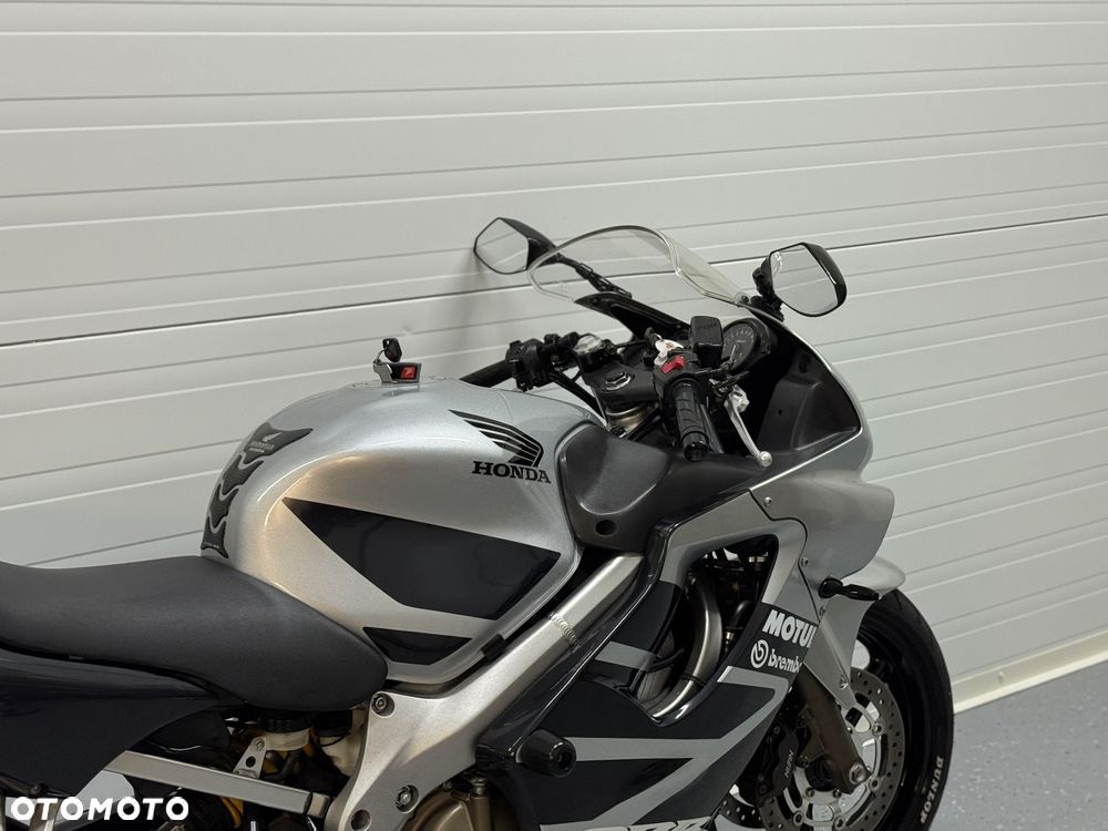 Honda CBR - 5