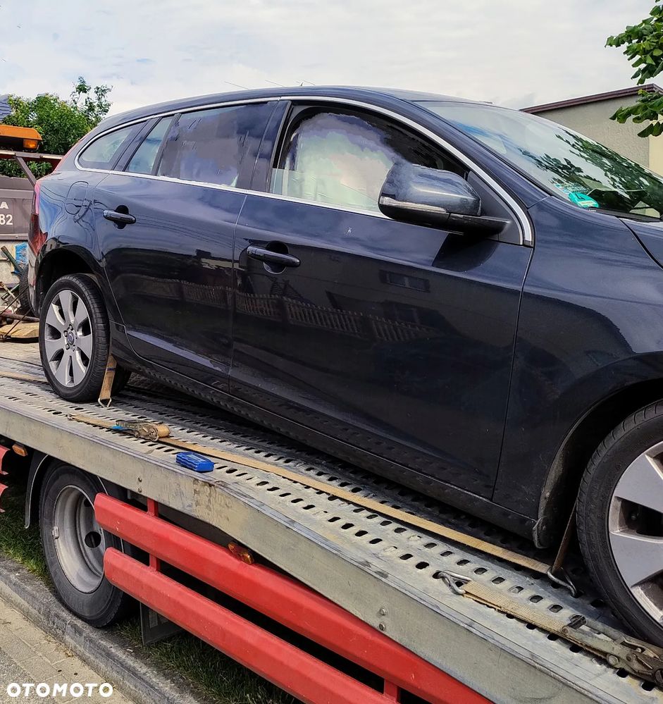 Volvo v 60 - 15