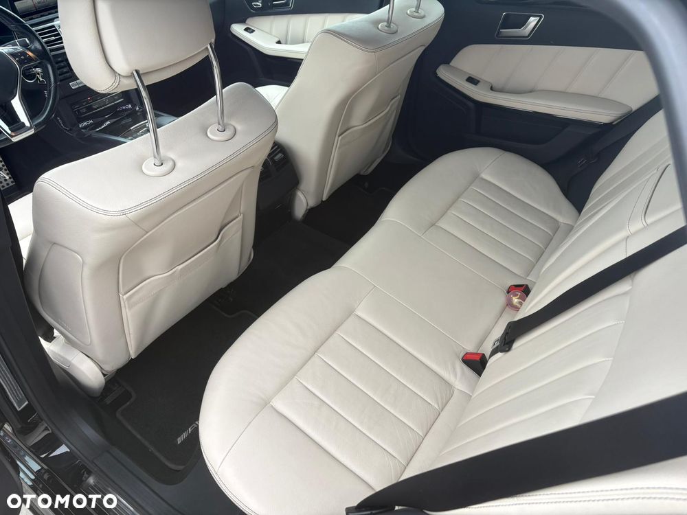 Mercedes-Benz Klasa E - 20