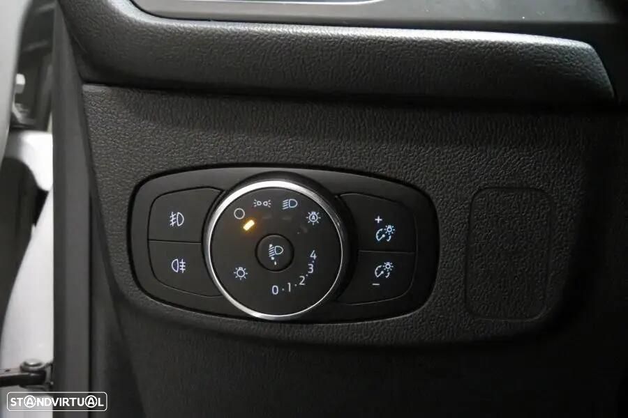 Ford Focus 1.0 EcoBoost MHEV ST-Line - 14