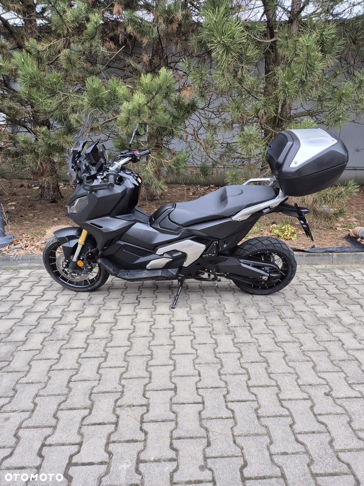 Honda X-ADV - 1