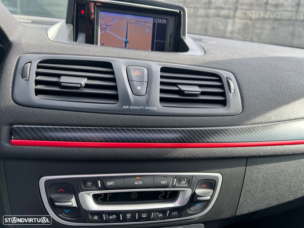 Renault Mégane Sport Tourer 1.5 dCi GT Line - 23