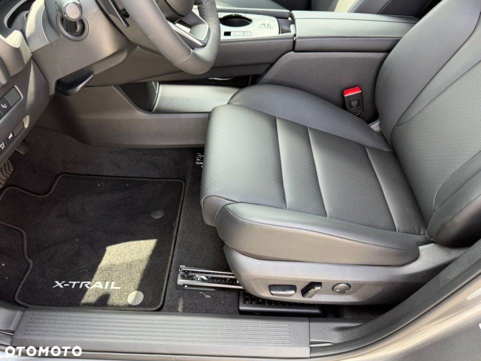 Nissan X-Trail - 13