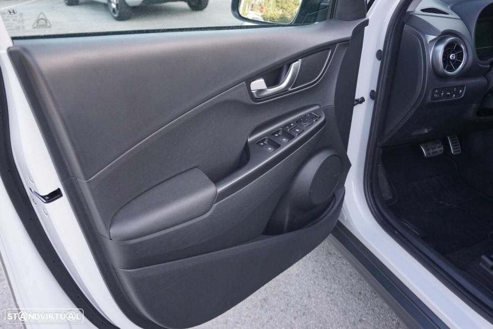 Hyundai Kauai 64 kWh Premium+P.Premium — fotografia 36
