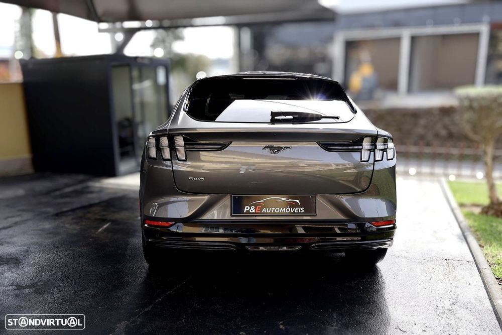 Ford Mustang Mach-E AWD PREMIUM - 12