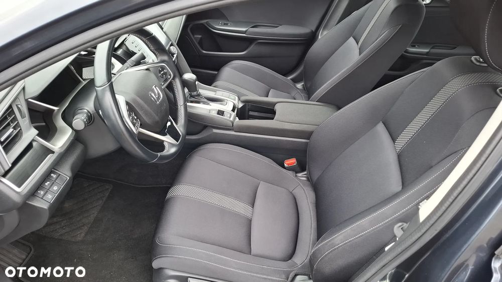 Honda Civic 1.5 i-VTEC Turbo CVT Elegance - 24