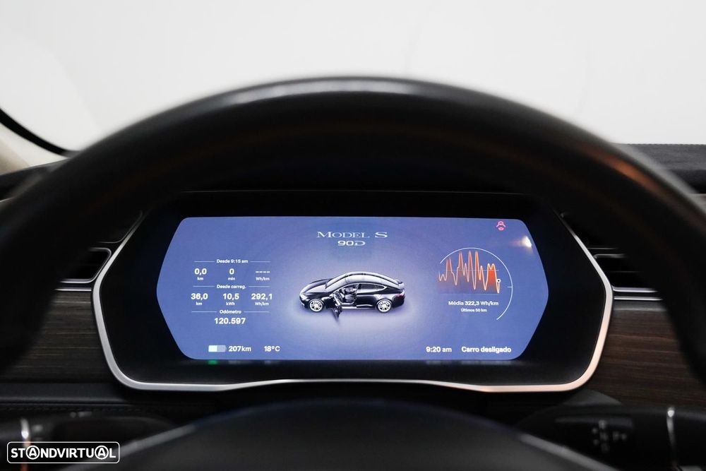 Tesla Model S 90D - 10