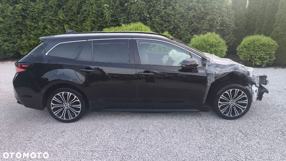 Toyota Corolla - 4