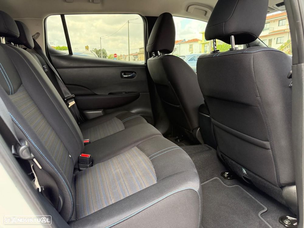 Nissan Leaf N-Connecta Two Tone - 15