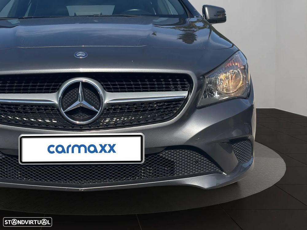 Mercedes-Benz CLA 180 d Shooting Brake - 19