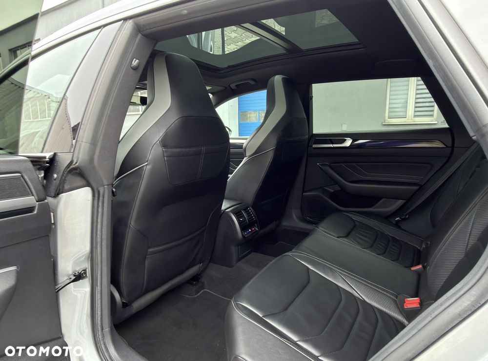 Volkswagen Arteon 2.0 TSI DSG R-Line Edition - 29