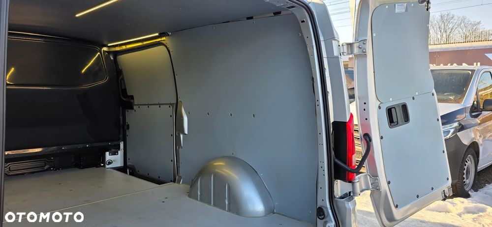 Mercedes-Benz Vito 116 CDI 163KMExtralong Automat 9-g Tronic,Full Led! - 35