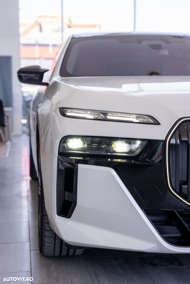 BMW Seria 7 750e xDrive AT PHEV - 13