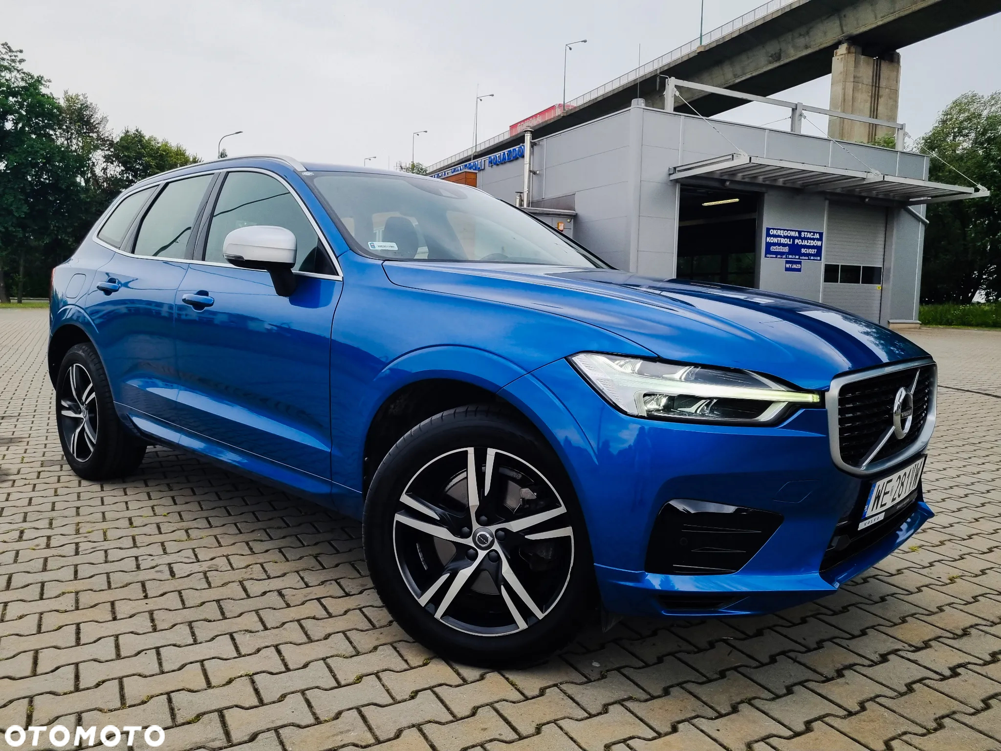 Volvo XC 60 T4 R-Design - 14