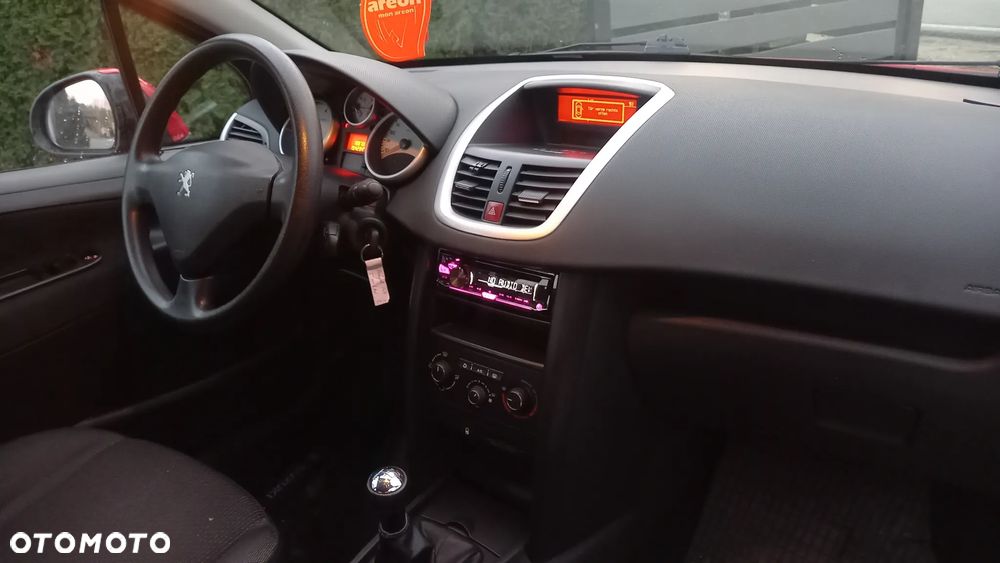 Peugeot 207 95 VTi Urban Move - 10